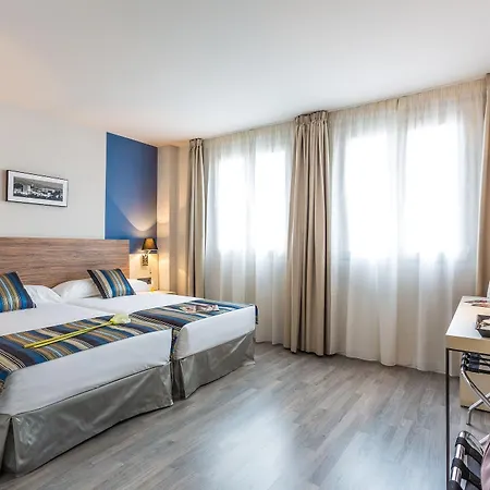 Hotell Dwo Urban 4*
