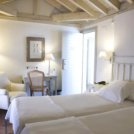 Hotel Palacio De Navas 3*