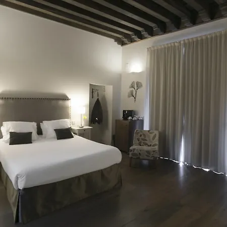 Otel Shine Albayzín Granada
