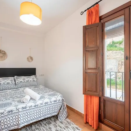 Elvira 60 Homes Granada