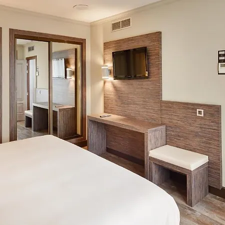 Otel Gran Luna De 4*