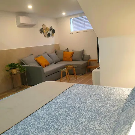 Séjour chez l'habitant Road Sierra 95 Privada Con Bano Y Zona De Cocina *