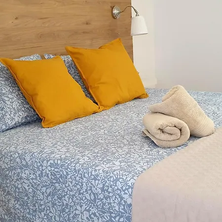 Séjour chez l'habitant Road Sierra 95 Privada Con Bano Y Zona De Cocina