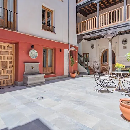 Casa De La Tiña
