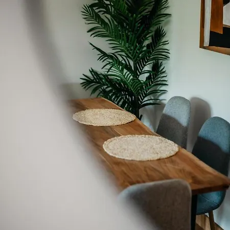 Tuguest Halcon Apartment *