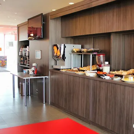格拉纳达b&b酒店 酒店 *