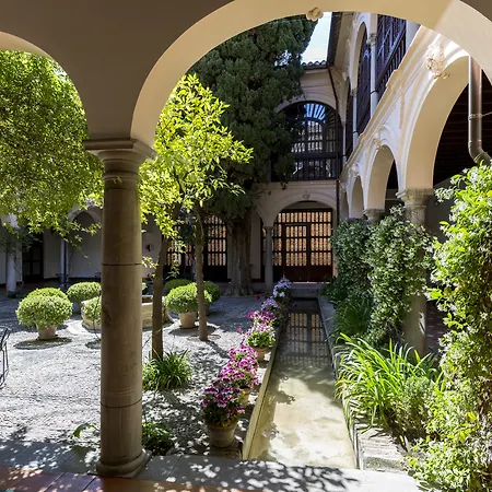 Otel De 4*