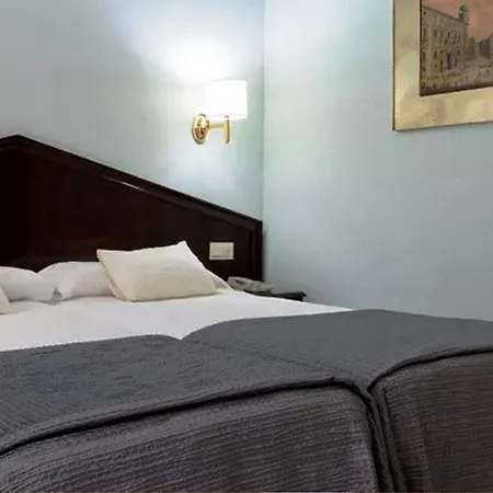 Hotel Porcel Navas