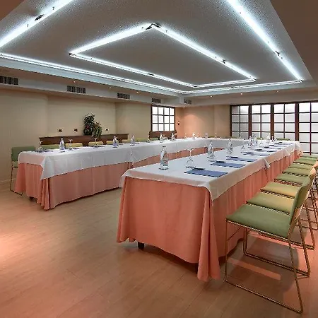Macia Condor Hotell 4*