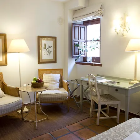Palacio De Navas 3* Granada