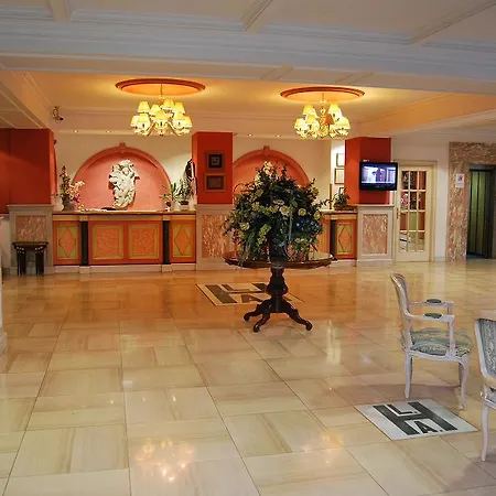 Angeles & Hotel 4*