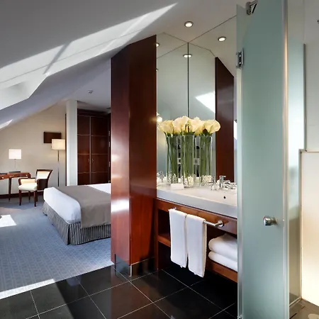 Eurostars Gran Via Отель Гранада