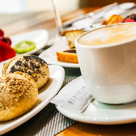 Eurostars Gran Via Отель