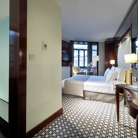 Eurostars Gran Via 5* Гранада