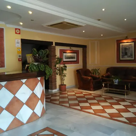 Calderon Hotel 3*