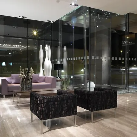 Macia Real De La Alhambra 4*
