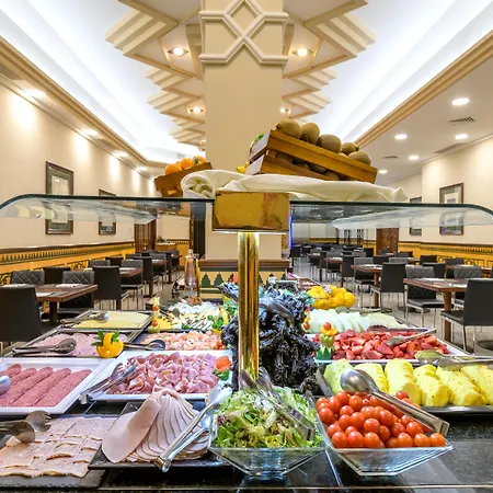 Saray 4* Гранада