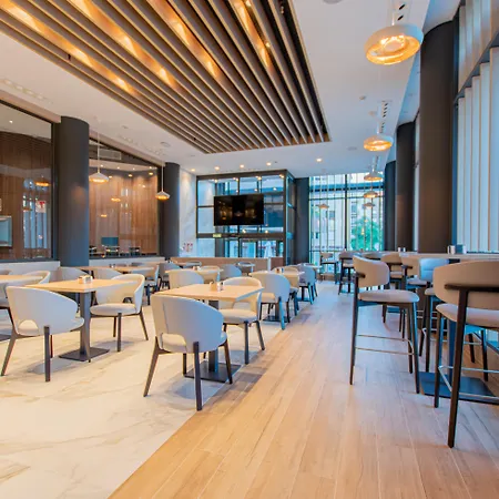 Center 4* Granada