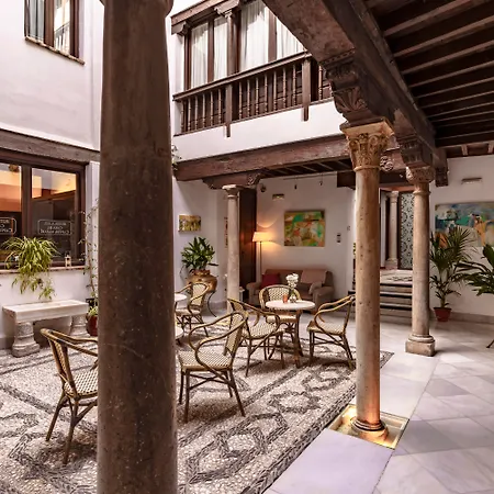 Casa Del Capitel Nazarí Hotel