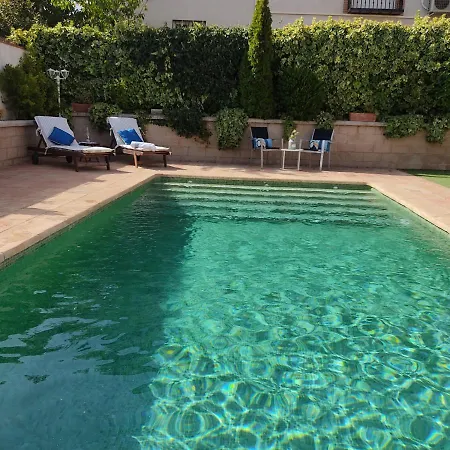 28 De Julio Con Piscina En *