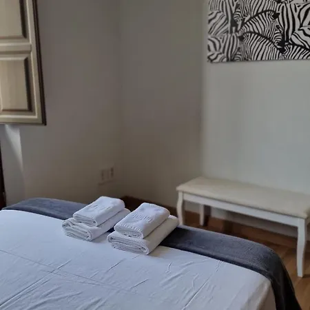 Imeda Escudo Del Carmen 19 Apartment Granada