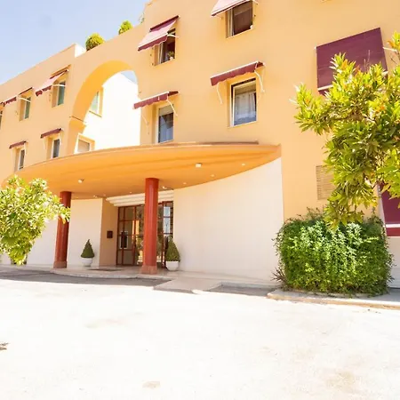Apartamento Mazza Aparts - El Serrallo Granada