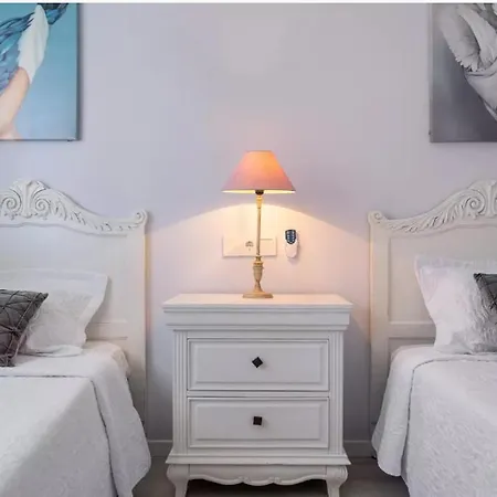 Lolitalola Holidays Apartamento