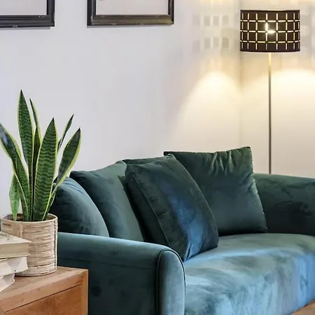 Green Apartament *