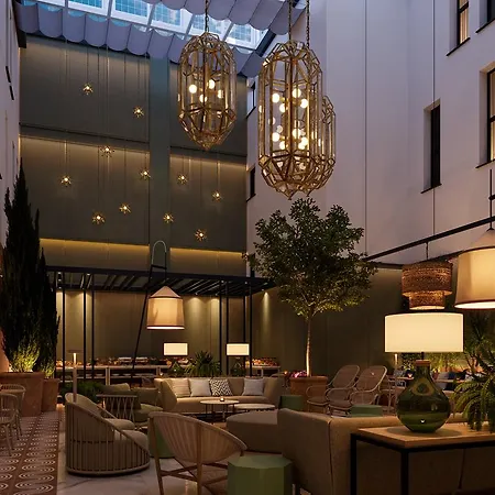 Boutique Luna 4* Granada