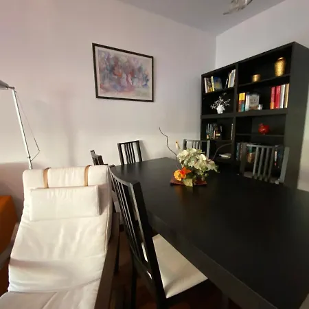 Mike's Apartment. Parking Y Piscina Appartement
