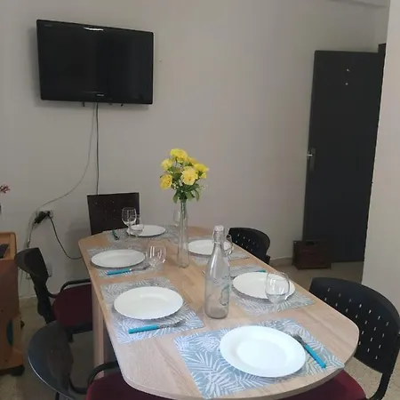 Céntrico Piso Con Aparcamiento Granada