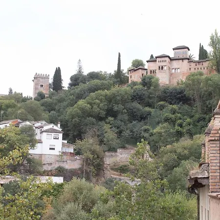 Piso Cuatro A Pies De La Alhambra Apartamento