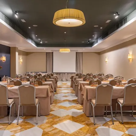 阿尔贝辛炜森酒店 酒店