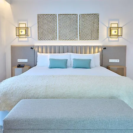 Hotel Boutique Luna 4*