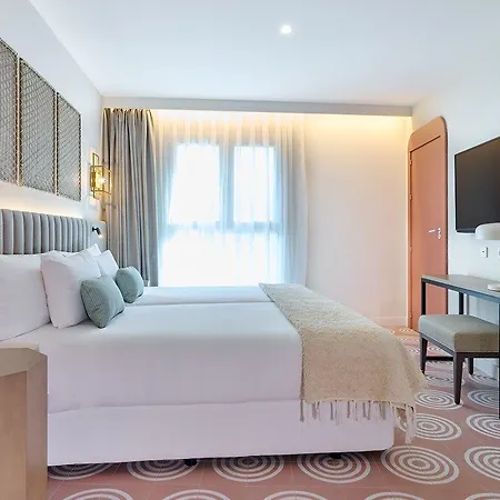Hotel Boutique Luna 4*