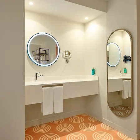Boutique Luna 4* Granada