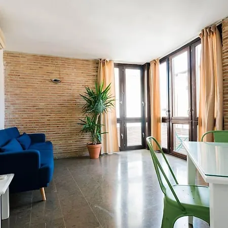 Apartamento Cosy Flat W/ Beautiful Views And Cute Balcony Granada