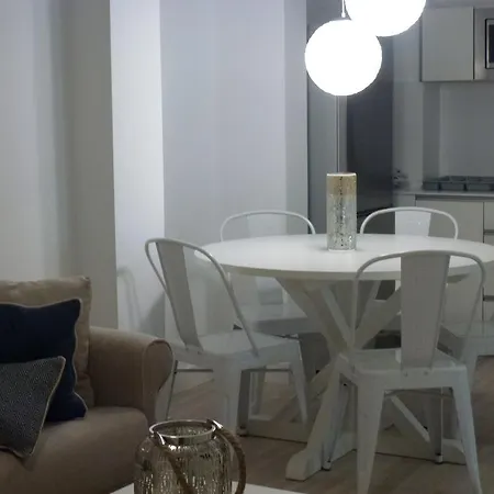 Aparthotel Palacio Cabrera - Lillo