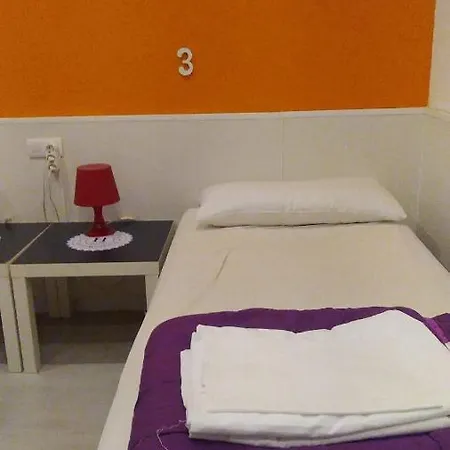 Hostal Old Town *