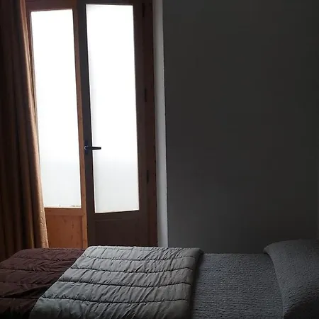 Old Town Hostal Granada