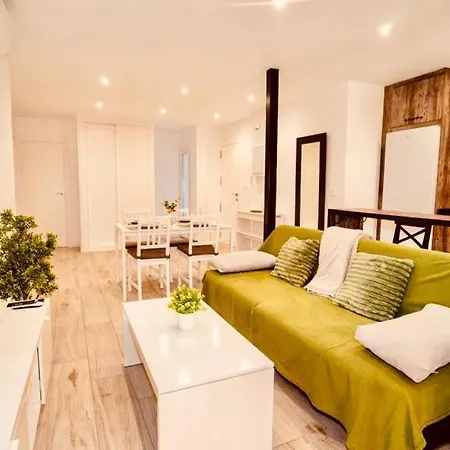 Precioso Piso En Pleno Centro Con Parking Opcional Lägenhet *