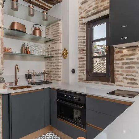 Tuguest Puerta Del Dauro Apartamento