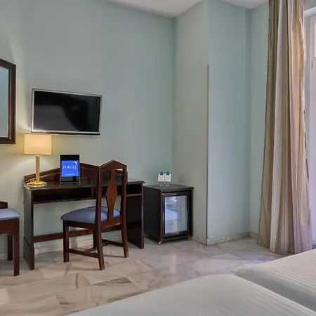 Hotel Porcel Navas 3*