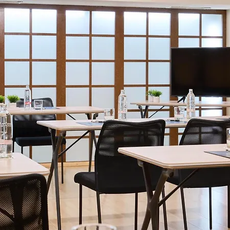 Hotell Macia Condor 4*