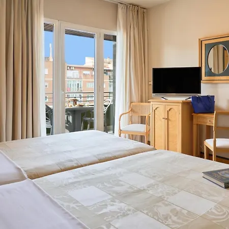 Hotell Macia Condor 4*
