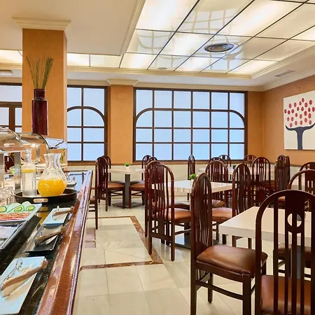 Macia Condor Hotell Granada