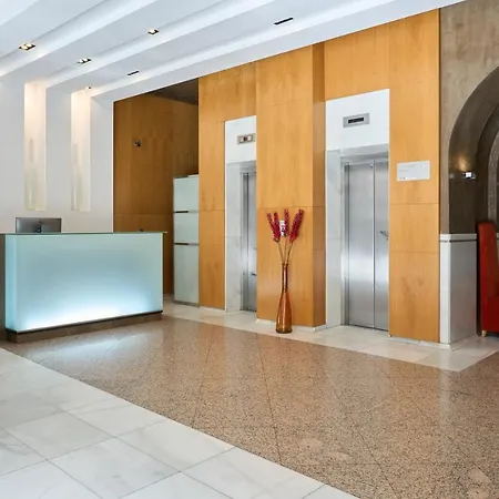 Macia Condor Hotell