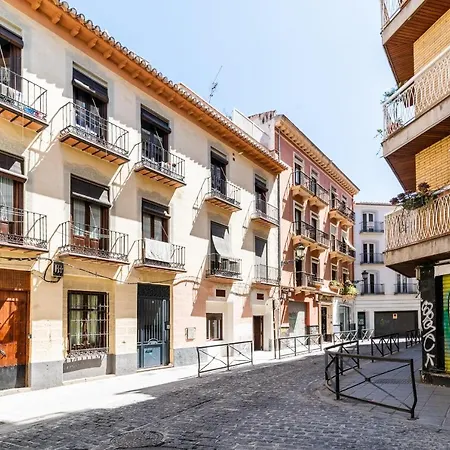 Apart. Santa Paula En * Granada