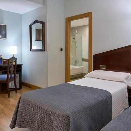 Hotel Porcel Navas 3*