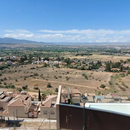 Casa En Con Vistas En Zona El Serrallo *